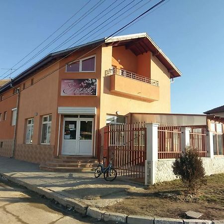 Стаи За Гости Елени Shiroki Dol Luaran gambar